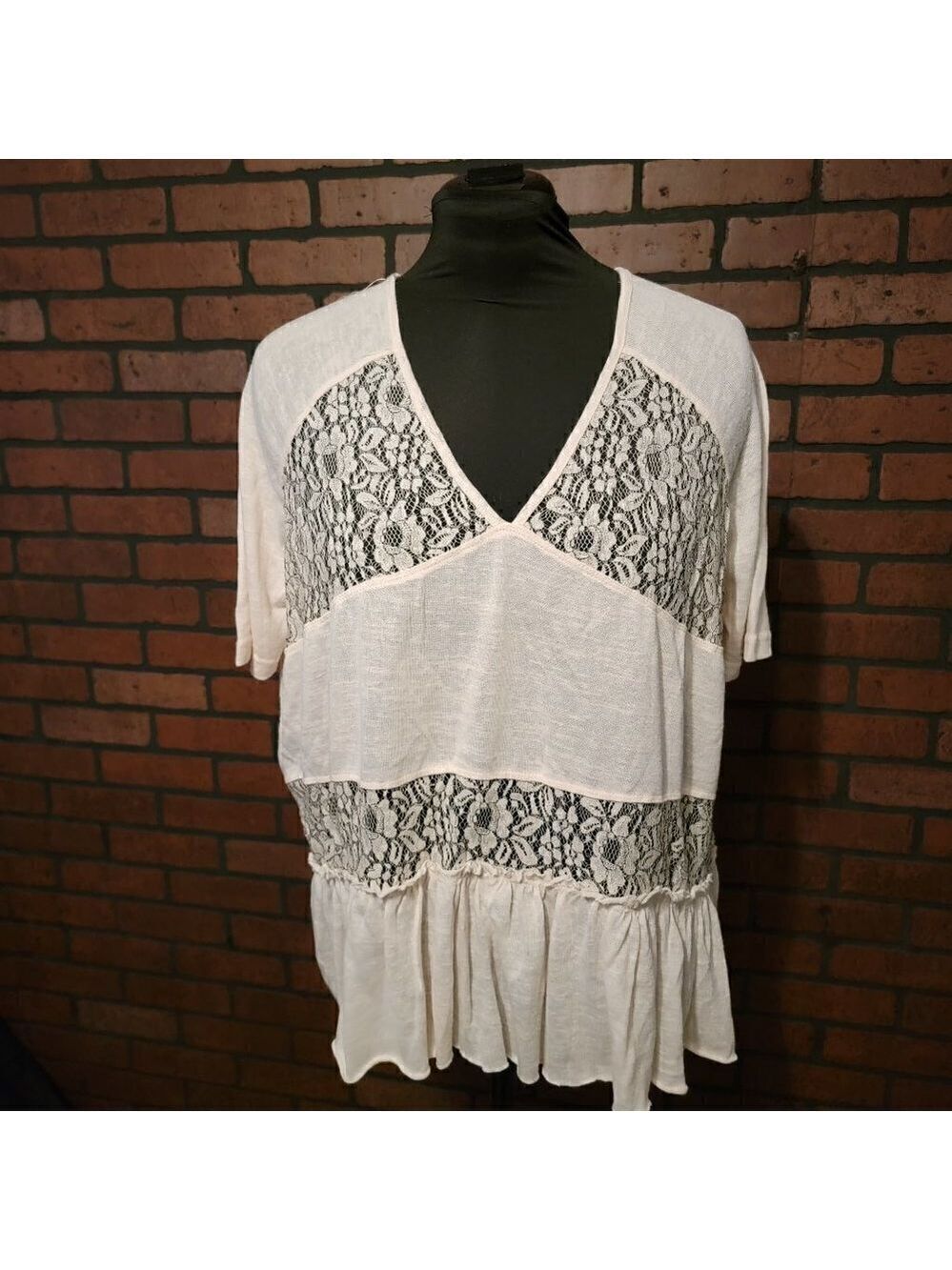Umgee Lace and sheer fabric  Size Med